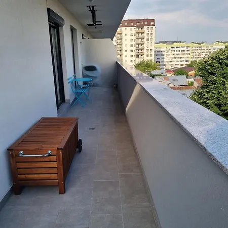 Luxury Central Self Check-in Apartment Bucharest